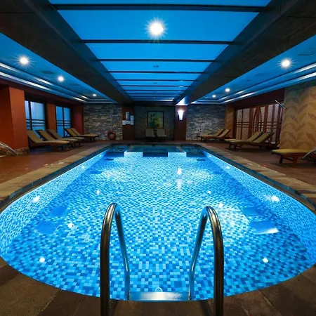 Crystal De Luxe Resort&spa Resort